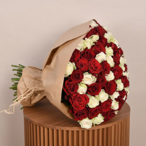 Pure Essence Roses Bouquet - EM 92